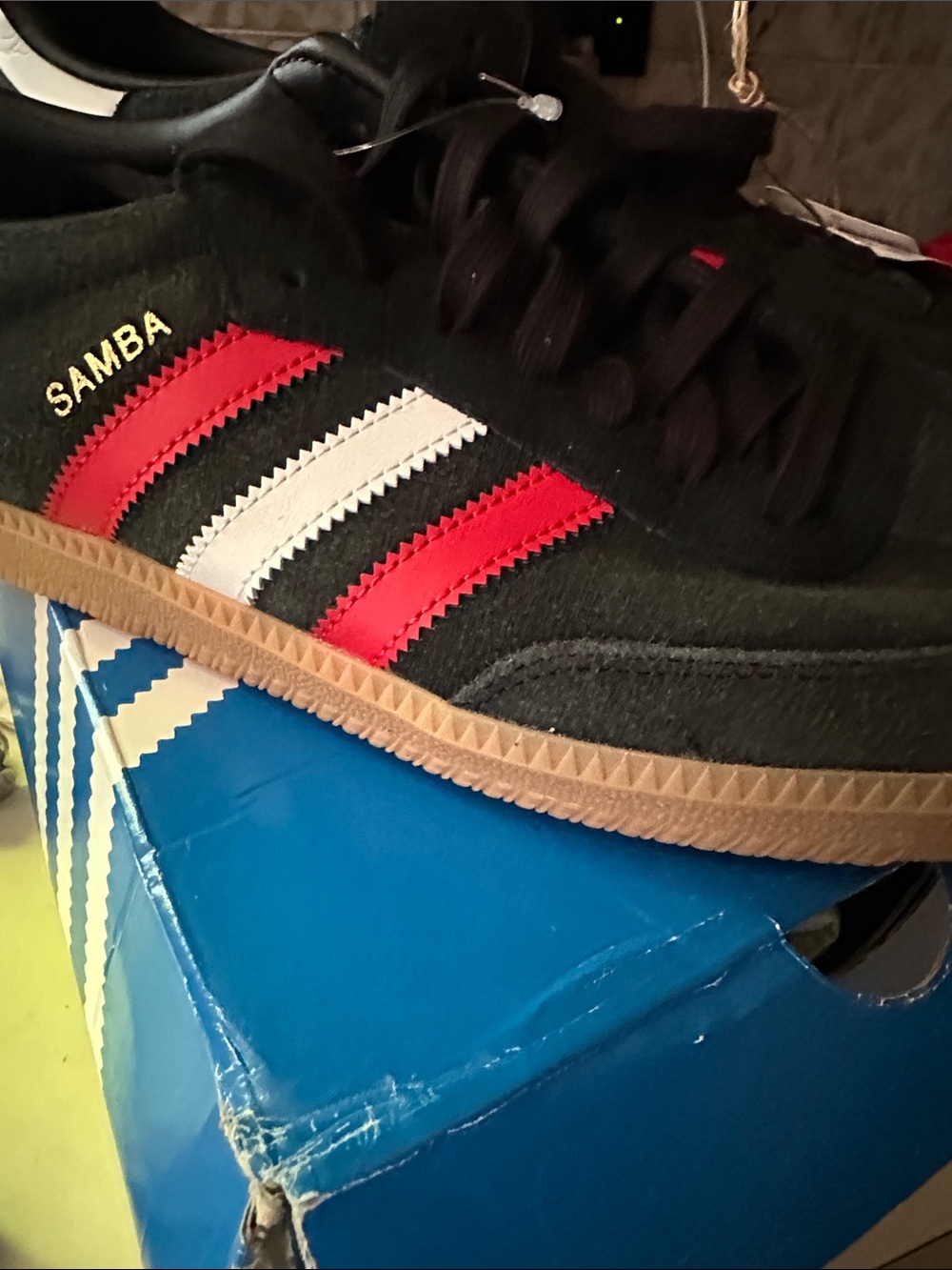 Adidas Samba OG 'Black White Scarlet' | Men's Size 12.5 replace box - Picture 4 of 6